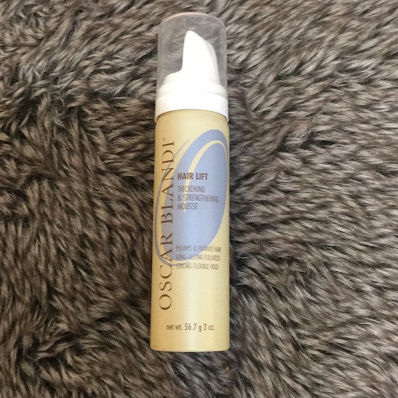 FREE w purchase Oscar Blandi hair mousse