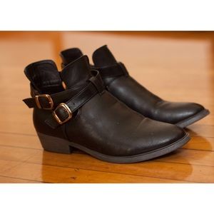 Target/Mossimo ankle boots with buckles, black