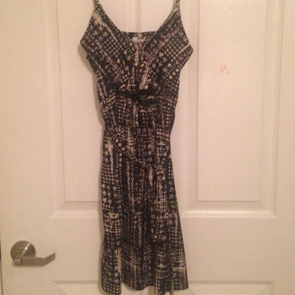 Delias patterned dress - Picture 2 of 3
