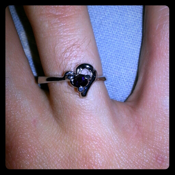 Dark purple cz silver plated ring size 6 unique