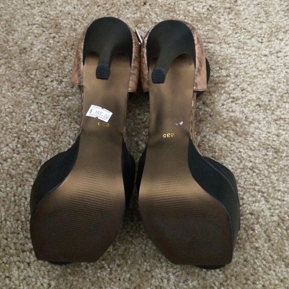 Leather hell - Picture 4 of 4