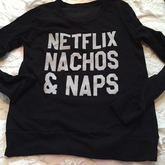 Outerwear - Netflix Nachos & Naps Sweatshirt S