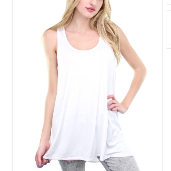 ⭐️5 STAR rated!LA FLOR white bow back top - Picture 3 of 6