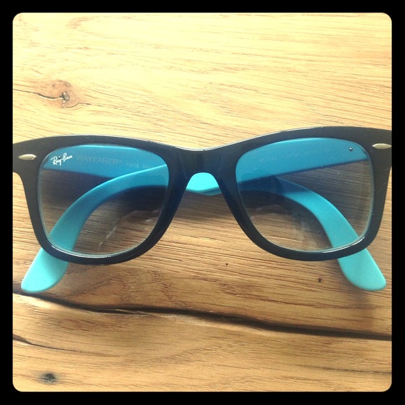 Women's Rayban sunglasses