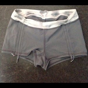 💪🏼Lulu Lemon Liberty shorts💪🏼