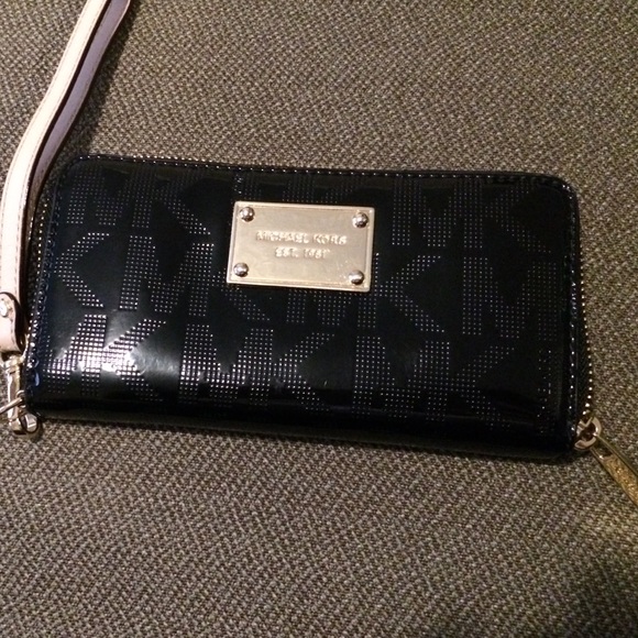 Authentic Michael Kors wallet