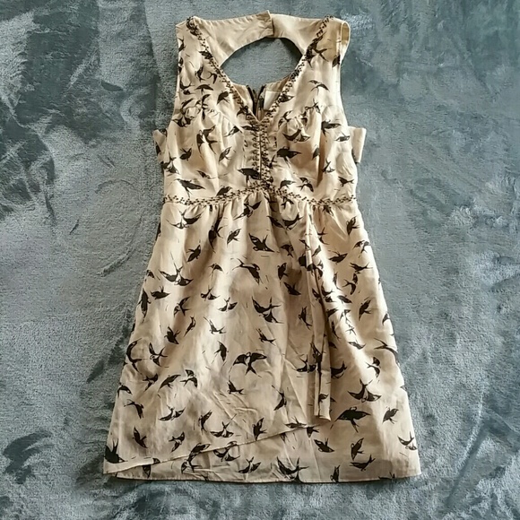 Leifsdottir bird dress