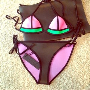 TRIANGL Lulu Bathing Suit. MED Top. LG Bottom.