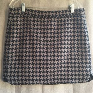 J.crew factory houndstooth shirttail mini skirt