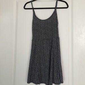 Brandy Melville light & comfortable dress