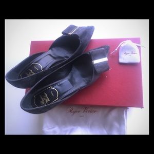 Roger Vivier Bow Décolleté