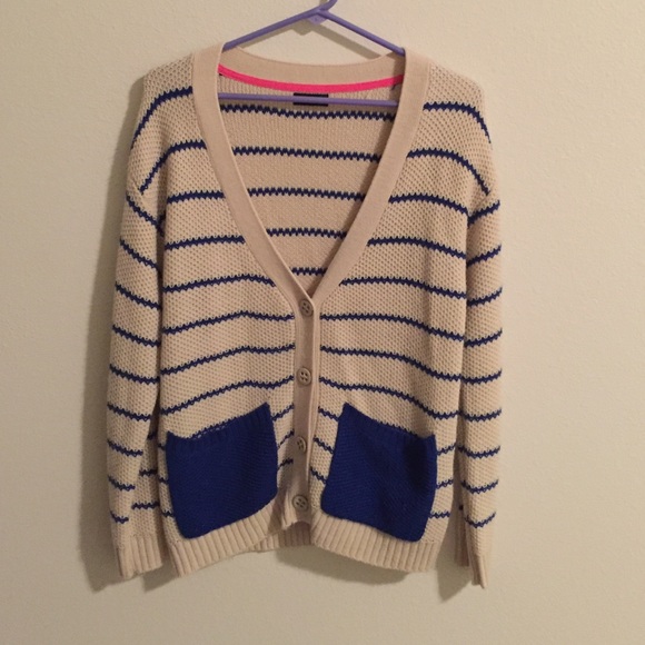 ASOS Sweaters - ASOS slouchy cardigan with blue pockets (NWOT)