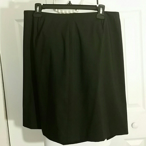 Preston & York Skirts Nwt Size 6 Preston And York Black Suit Skirt