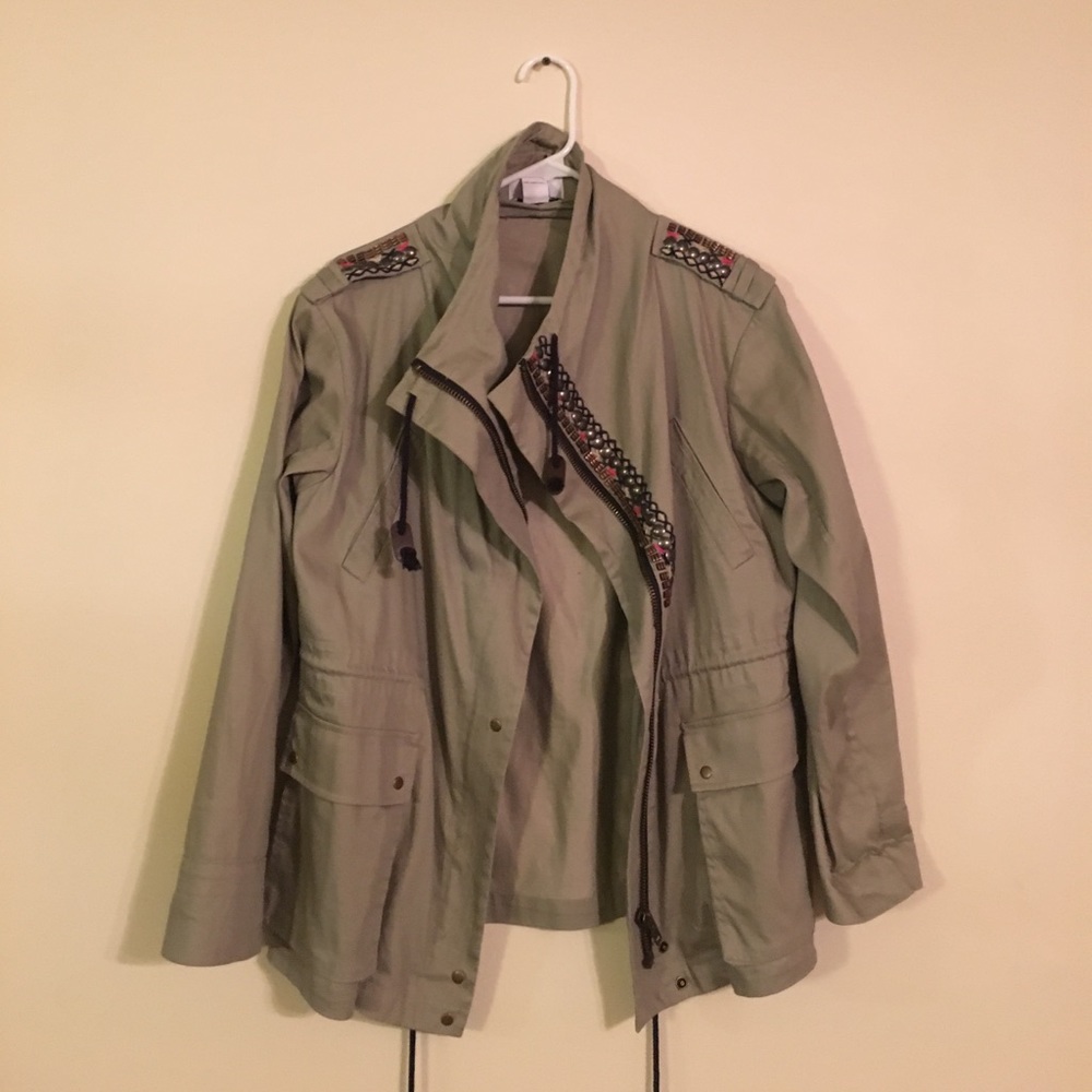 Military style trench