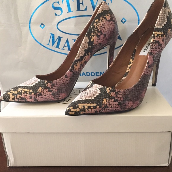 Steve Madden snakeskin heels