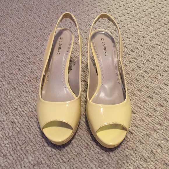 Yellow heels!