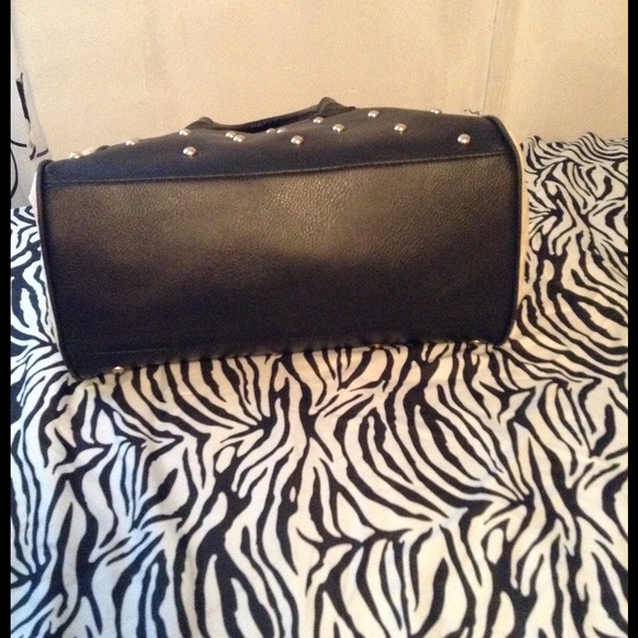 Black and white Quilted bag - Picture 4 of 4