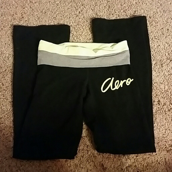 Aero yoga pants