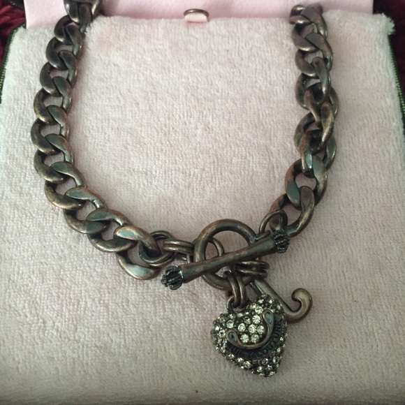 Like new Juicy Couture necklace!