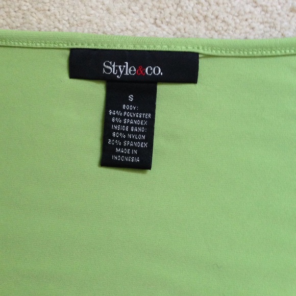 Style & Co pretty top💚On hold for @tracyblunier💚 - Picture 4 of 4