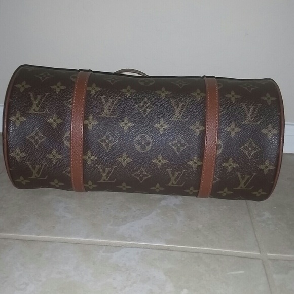 Authentic Louis Vuitton papillon 30*SOLD* - Picture 2 of 4
