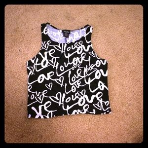🅿️🅿️ accepted Black and white love crop top