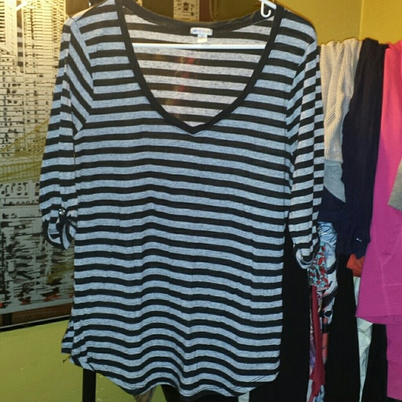 🌟SOLD🌟 Womans striped shirt