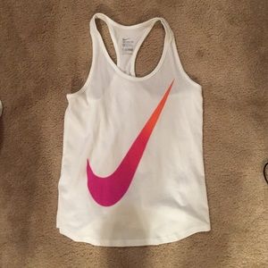 Nike tee