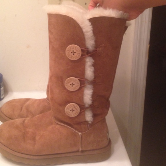 Tall Baileys Button Uggs