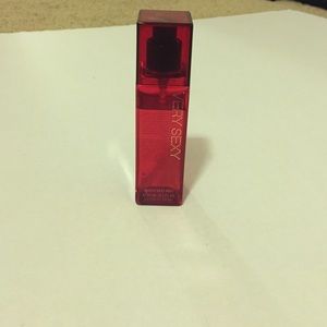 Victoria's Secret "Very Sexy" Mist