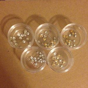 Nail stud set of 8