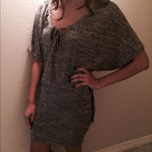 Bebe Style:Alexis Color:HGR size:XS Short Dress. - Picture 3 of 4