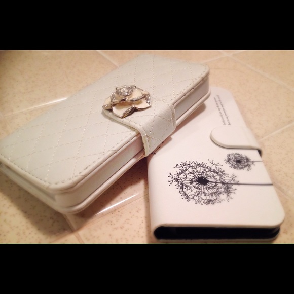 iPhone Cases/ Wallets 5 or 5s