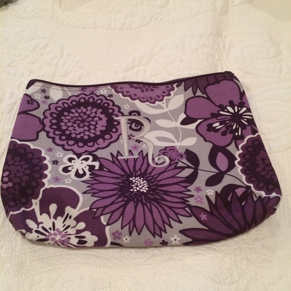 Thirty-One embroidered floral makeup bag