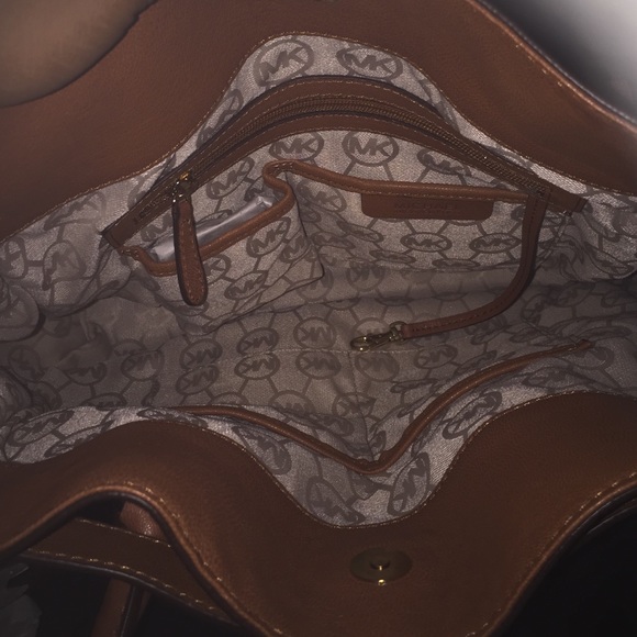 Michael kors luggage hamilton - Picture 3 of 4