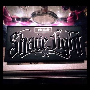 Kat Von D Shade N Light Contour Kit