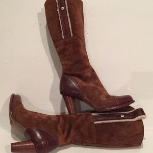 UGG  BROWN leather SUEDE BOOTS SZ 7