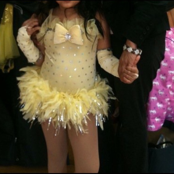 Dance Girls yellow or Canary colored Dance Costume - Picture 3 of 4