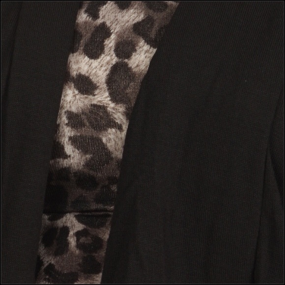 Printed Top w/ Cardigan Overlay - Picture 4 of 4