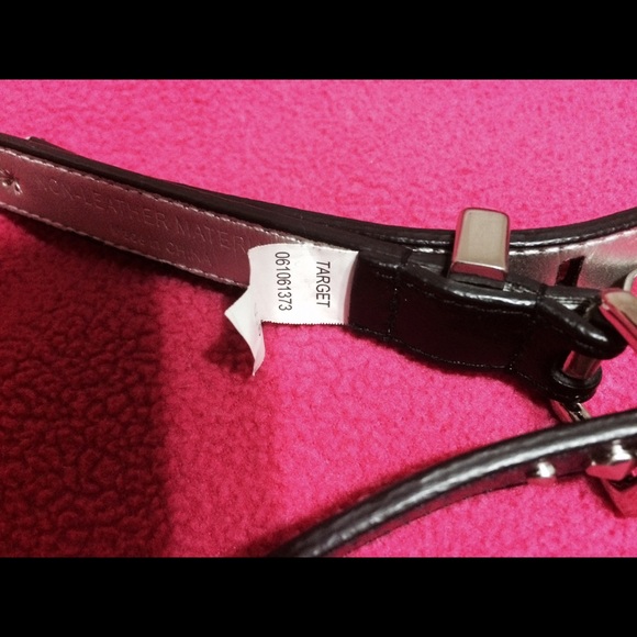 Studded black belt. - Picture 1 of 3