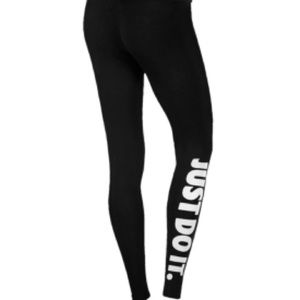 Nike Leg-A-See Leggings