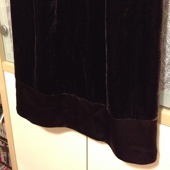 💖5 for $25 Brown velvet dress - Picture 4 of 4
