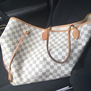 Large Louis Vuitton bag