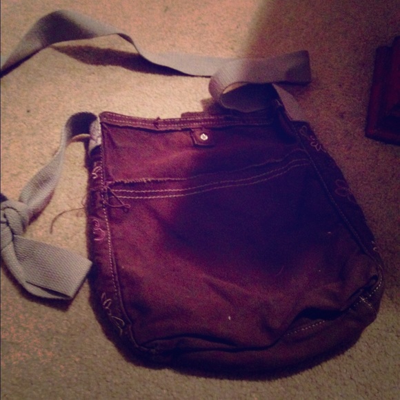 Thirty-One cross body