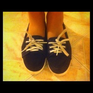 Vans slip on shoes