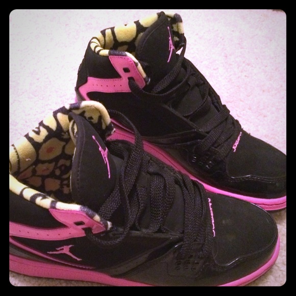 Jordan's pink and black! Unique!! - Picture 1 of 1