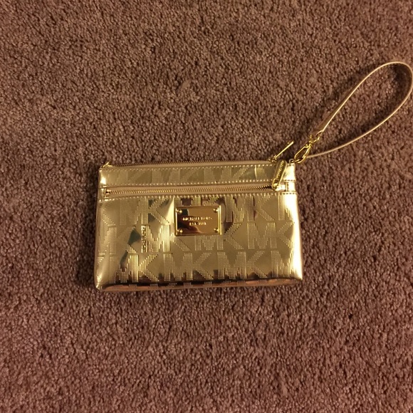Mk wristlet