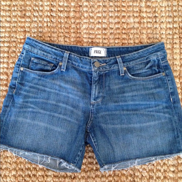 Paige denim shorts size 28