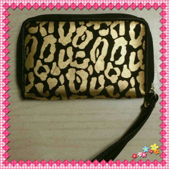 Betsey Johnson wristlet Phone wallet VGUC - Picture 2 of 3