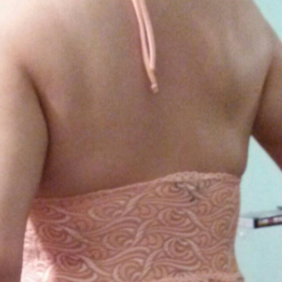 Halter - Picture 2 of 2